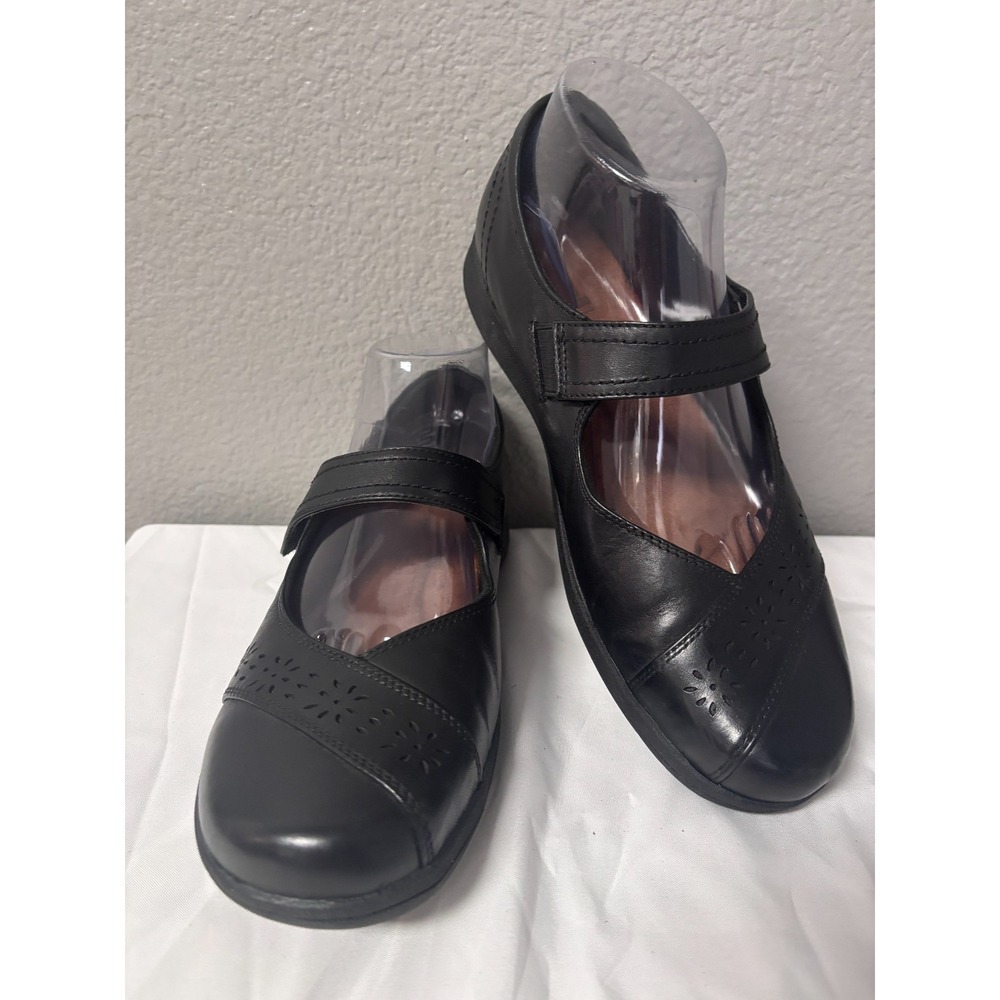 Rockport Cobb Hill Womens 8.5 Mary Jane Flat Black Leather Perforated Comfort